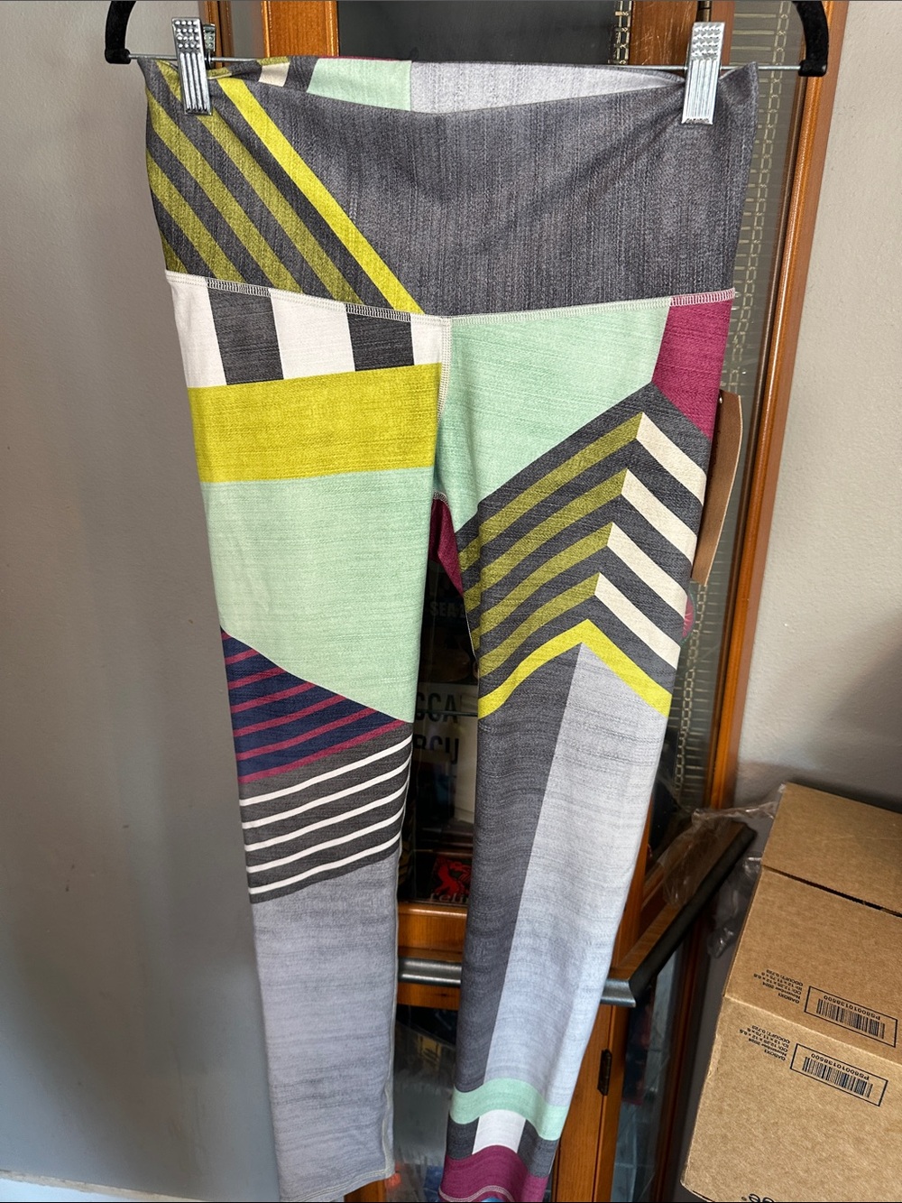 Niyama Sol Geometric Print Joggers - Mint, Gray, Yellow & Burgundy